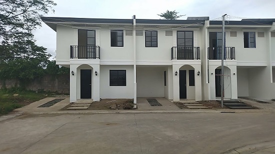 Savana Laguna Philippines Savana Laguna Philippines